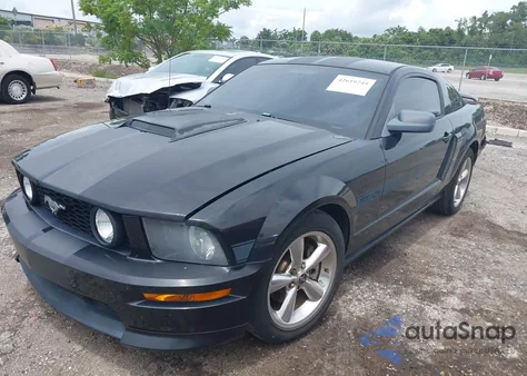 2009 Ford Mustang Gt/Gt Premium из США, поврежденный, VIN 1ZVHT82H595126914